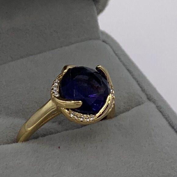 New, no tags, gold over stainless amethyst and diamonds, adjustable, deep colour - Picture 4 of 16
